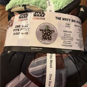 Star Wars Mandalorian Kids Hoodie - Black and Green